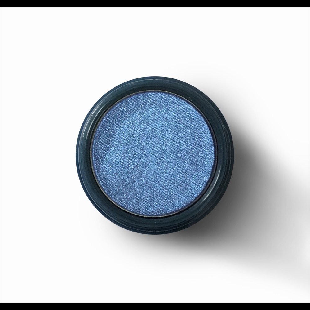 Space Case eyeshadow in No Reception